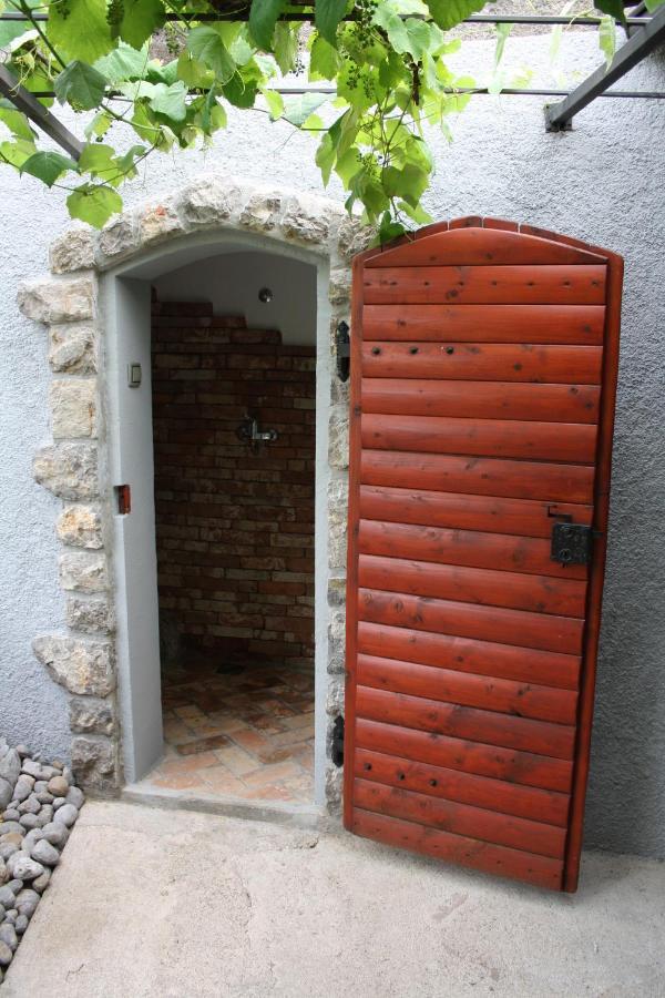 Lux Villa Fiume Esterno foto