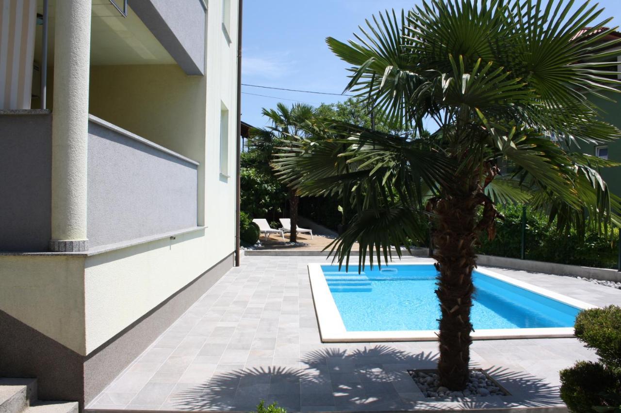 Lux Villa Fiume Esterno foto